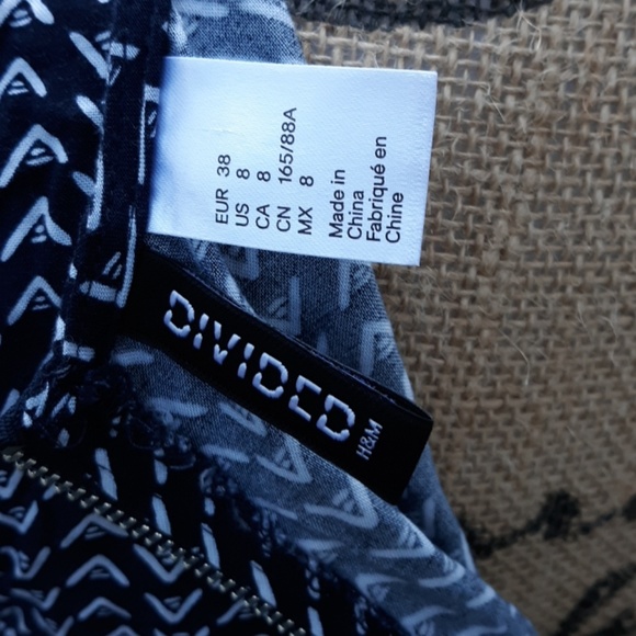 Chevron Dress Fit and Flare Long Sleeve size 8 - Picture 5 of 5